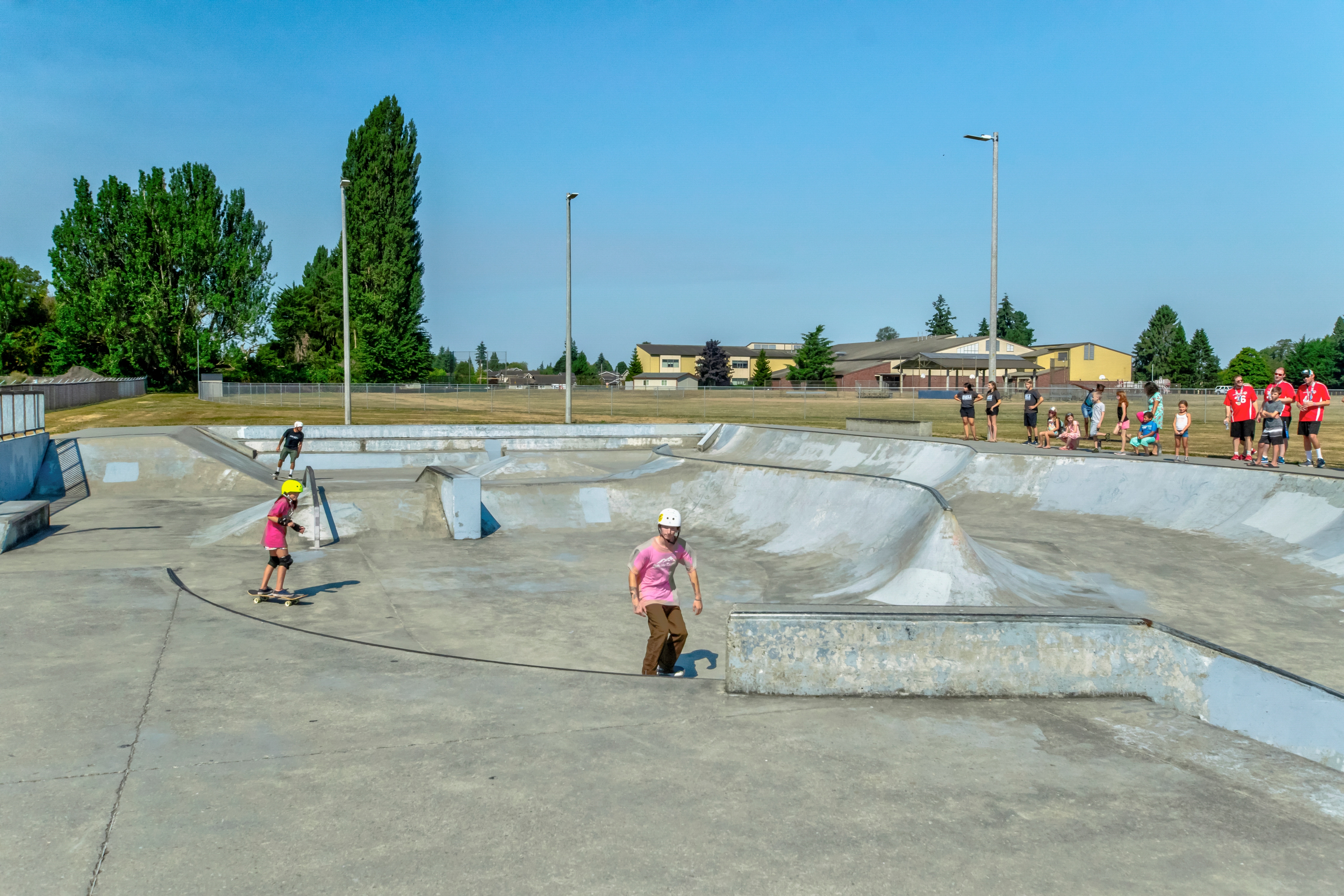 1 Rotary Park - skate park in action - photo Rita Martin